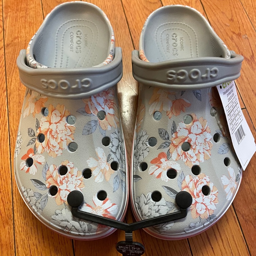 Floral Bayaband Crocs